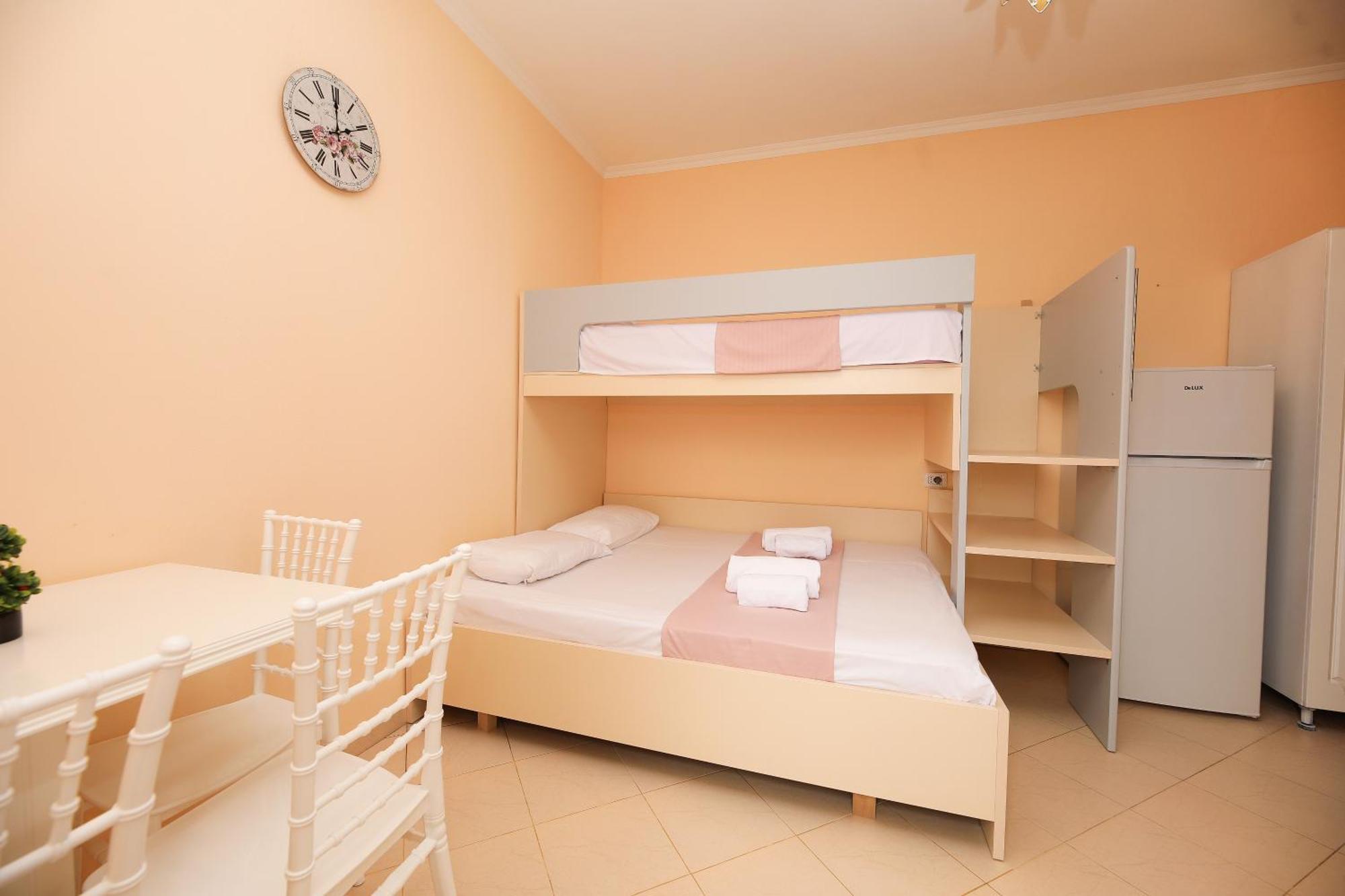 Vila Feliz - Premium Rooms With Free Private Parking Влёра Экстерьер фото